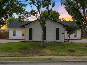 1427  Northridge Drive , Carrollton Texas 75006