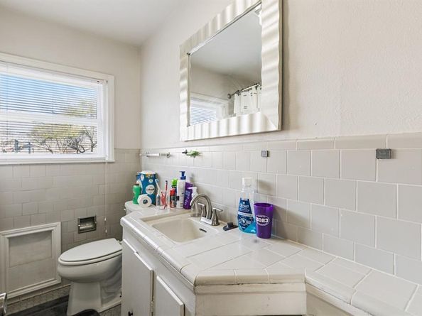 3504  Corto Avenue , Fort Worth Texas 76109