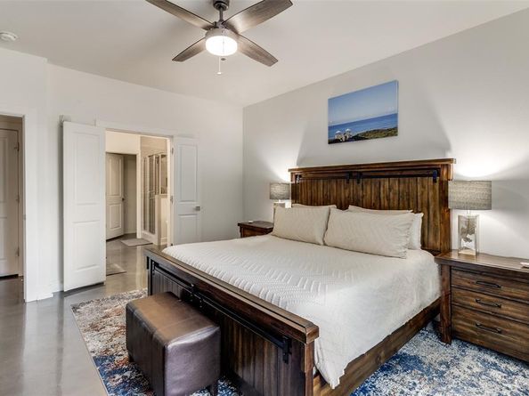 5710  Mccommas Boulevard  103, Dallas Texas 75206