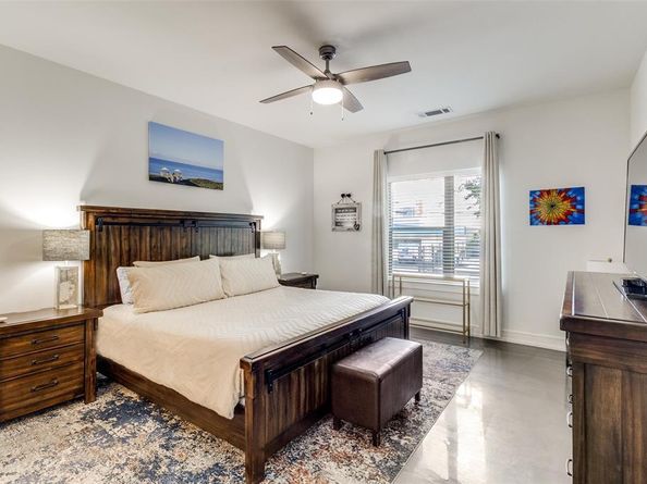 5710  Mccommas Boulevard  103, Dallas Texas 75206