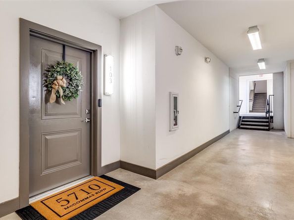 5710  Mccommas Boulevard  103, Dallas Texas 75206