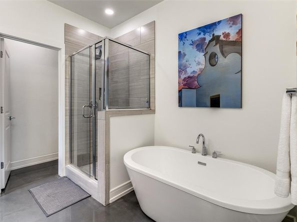5710  Mccommas Boulevard  103, Dallas Texas 75206