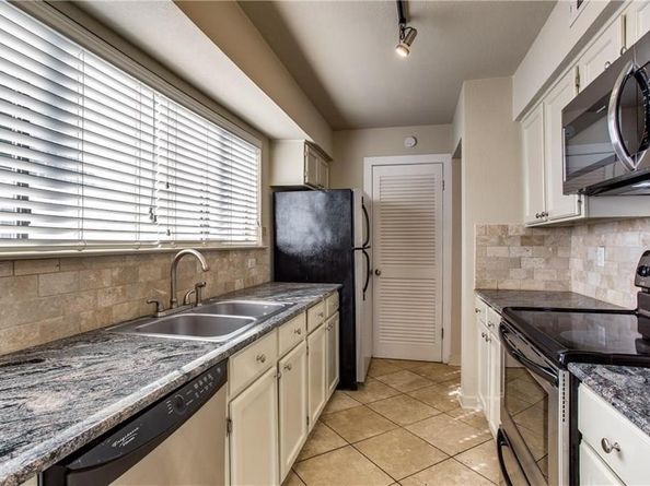 4402  Holland Avenue  201, Dallas Texas 75219