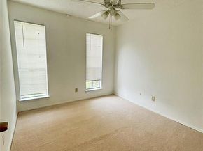 4402  Holland Avenue  201, Dallas Texas 75219