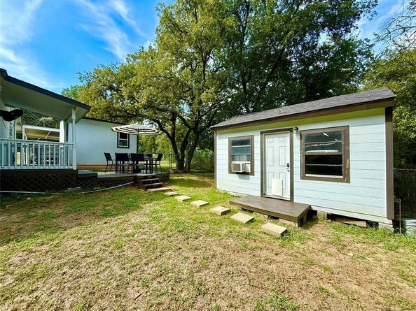 532  Marquette Avenue , Azle Texas 76020