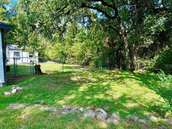 532  Marquette Avenue , Azle Texas 76020