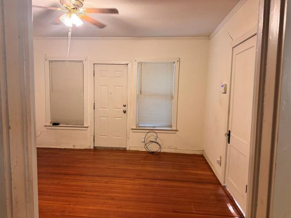 623 N Dallas Avenue , Lancaster Texas 75146