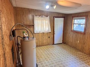 623 N Dallas Avenue , Lancaster Texas 75146