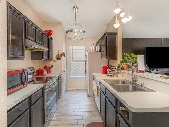 13444  Vida Lane , Dallas Texas 75253