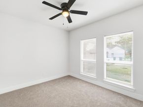 5115  Draper Street , Fort Worth Texas 76105