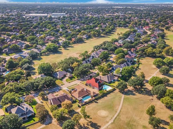 2709  Oak Point Drive , Garland Texas 75044