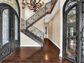 2709  Oak Point Drive , Garland Texas 75044