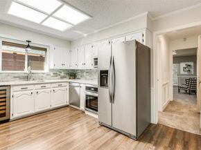 6512  Wrenwood Drive , Dallas Texas 75252