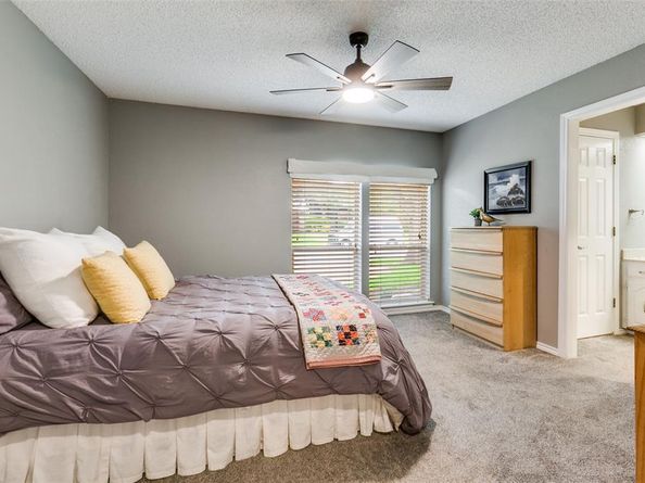 6512  Wrenwood Drive , Dallas Texas 75252