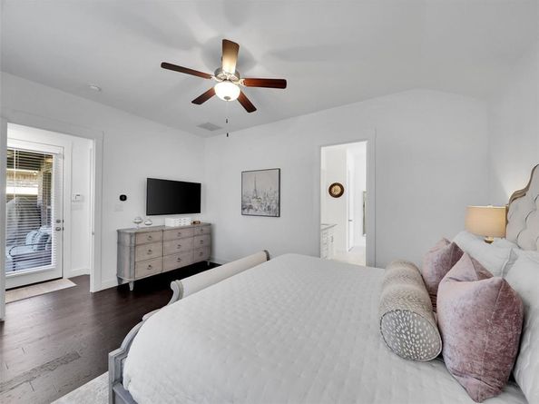 2257  Lobo Lane , Carrollton Texas 75010