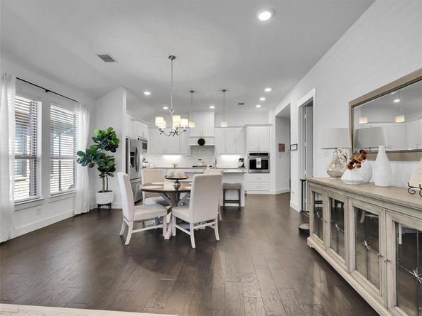 2257  Lobo Lane , Carrollton Texas 75010