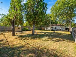 708 N Bailey Avenue , Fort Worth Texas 76107