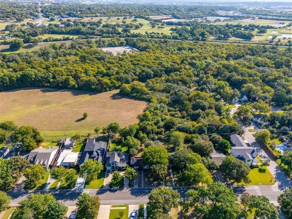 708 N Bailey Avenue , Fort Worth Texas 76107