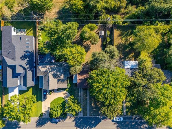 708 N Bailey Avenue , Fort Worth Texas 76107