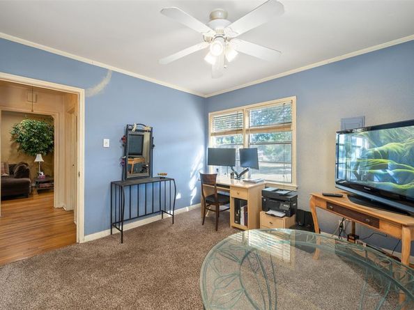 708 N Bailey Avenue , Fort Worth Texas 76107