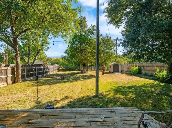708 N Bailey Avenue , Fort Worth Texas 76107