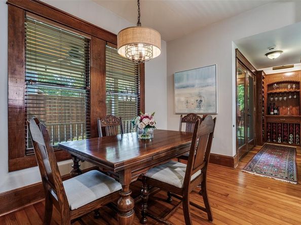 4811  Swiss Avenue , Dallas Texas 75204