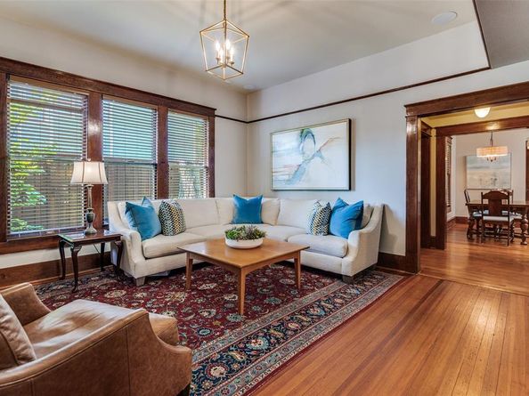 4811  Swiss Avenue , Dallas Texas 75204