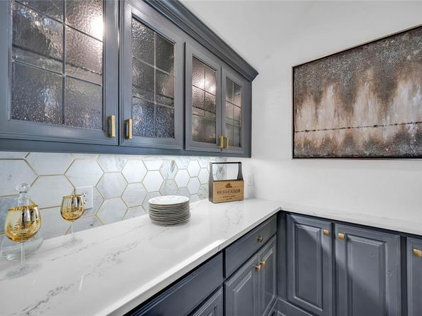 5664  Fairfax Drive , Frisco Texas 75034