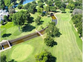 2955  Country Place Circle , Carrollton Texas 75006