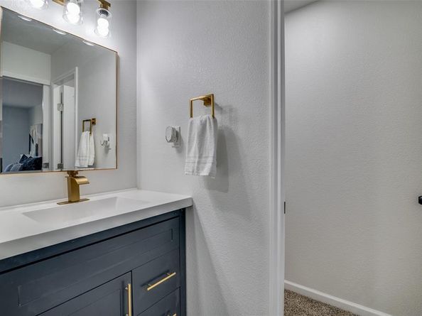 1726  Lynn Dr  , Garland Texas 75040