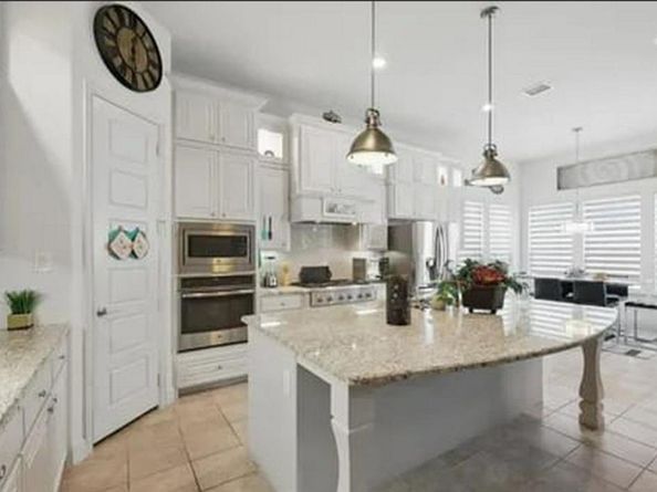 2521  Hunters Boulevard , Lewisville Texas 75056