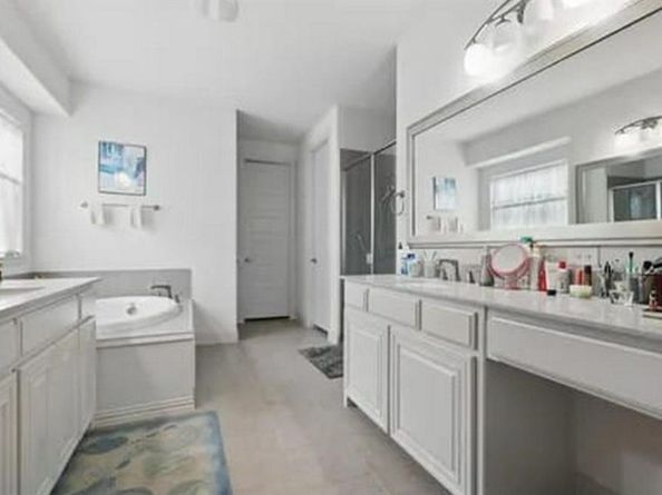 2521  Hunters Boulevard , Lewisville Texas 75056