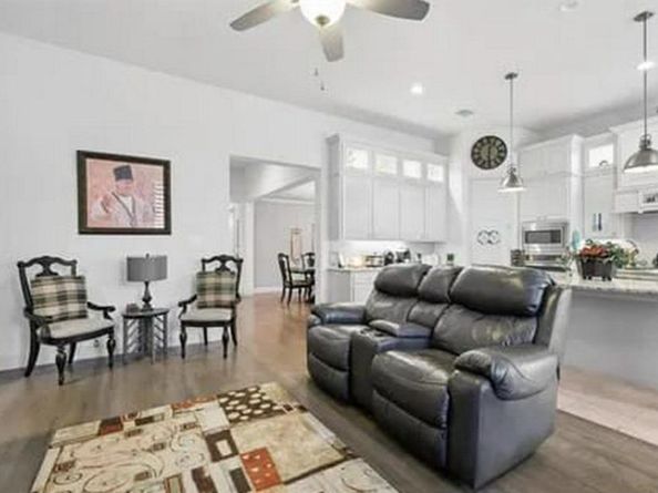 2521  Hunters Boulevard , Lewisville Texas 75056