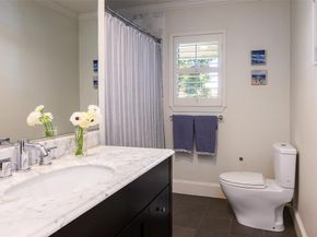 5839  Meadow Crest Drive , Dallas Texas 75230