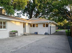 5839  Meadow Crest Drive , Dallas Texas 75230