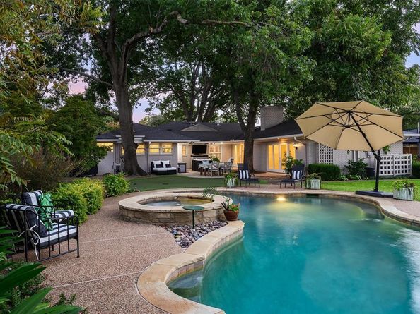 5839  Meadow Crest Drive , Dallas Texas 75230