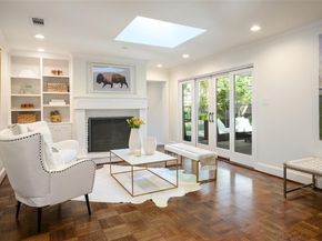 5839  Meadow Crest Drive , Dallas Texas 75230