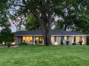 5839  Meadow Crest Drive 
