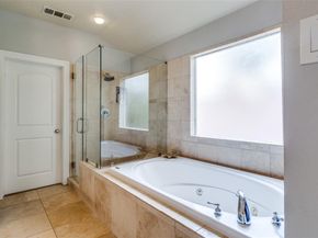 6002  Mercedes Avenue , Dallas Texas 75206