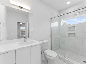 2511  Crossman Avenue , Dallas Texas 75212