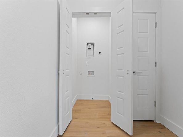 2511  Crossman Avenue , Dallas Texas 75212