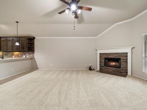 612  Ravenwood Drive , Saginaw Texas 76179