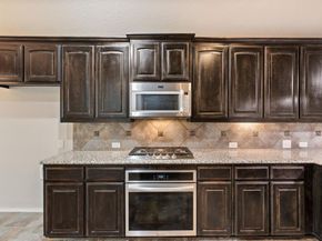 612  Ravenwood Drive , Saginaw Texas 76179