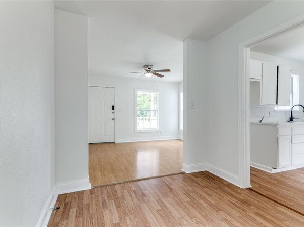 3109 S Wesleyan Drive , Fort Worth Texas 76105