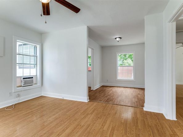 3109 S Wesleyan Drive , Fort Worth Texas 76105