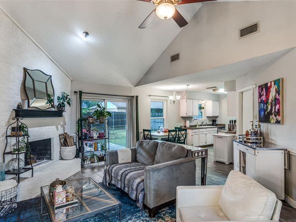 1821  Heidelberg Drive , Fort Worth Texas 76134