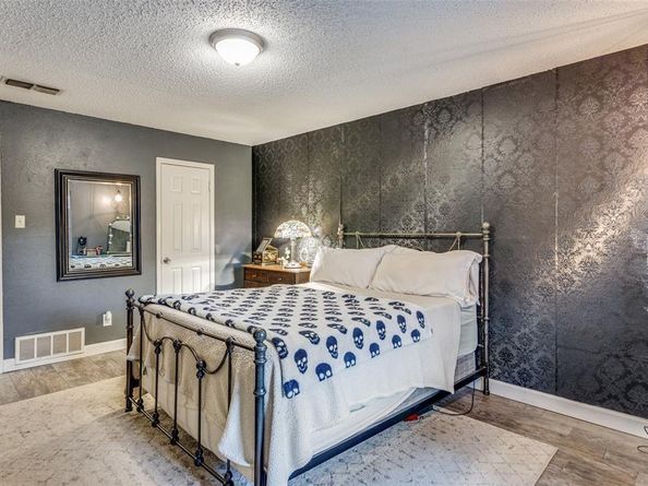 1821  Heidelberg Drive , Fort Worth Texas 76134