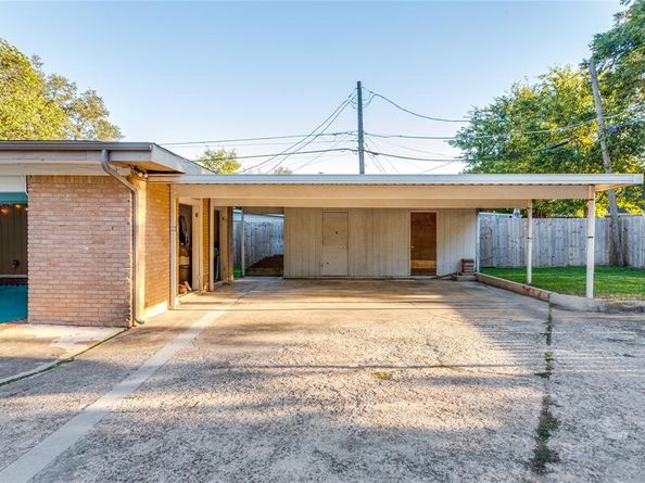 5628  Westcreek Drive , Fort Worth Texas 76133