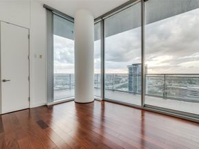 2900  Mckinnon Street  2704, Dallas Texas 75201