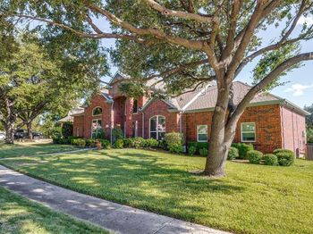 2000  San Michael Drive 